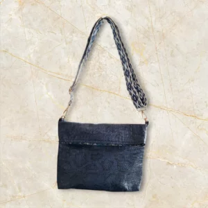 sac à main artisanal croco fleuri bleu fabriqué en Bretagne it's Cré'Azi